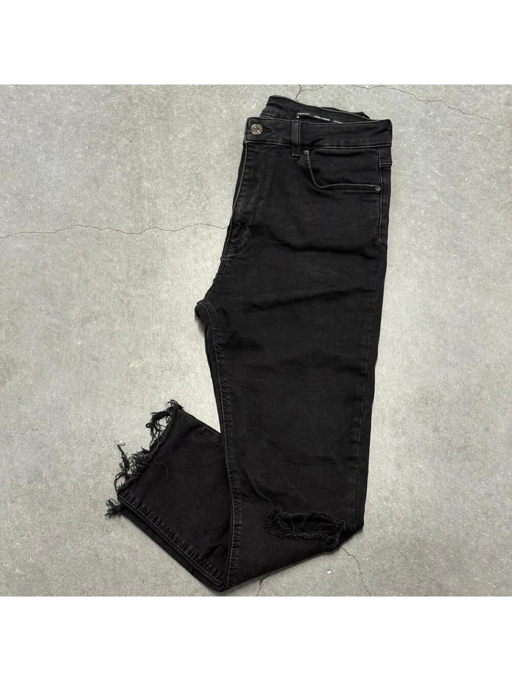 ZARA Woman Black High Rise Jeans